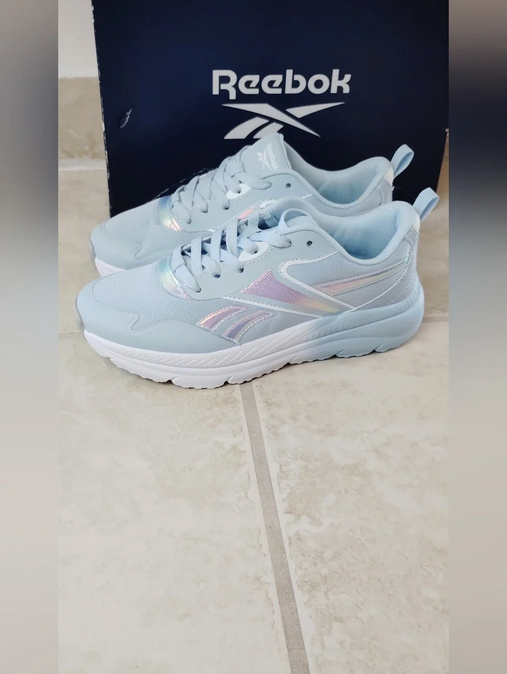 Reebok Rush Runner Light Blue Iridescent Sneakers Brand New Size 4k.